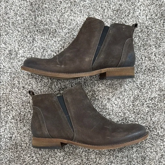 Women’s Franco Sarto Heeled Boots - Picture 2 of 7